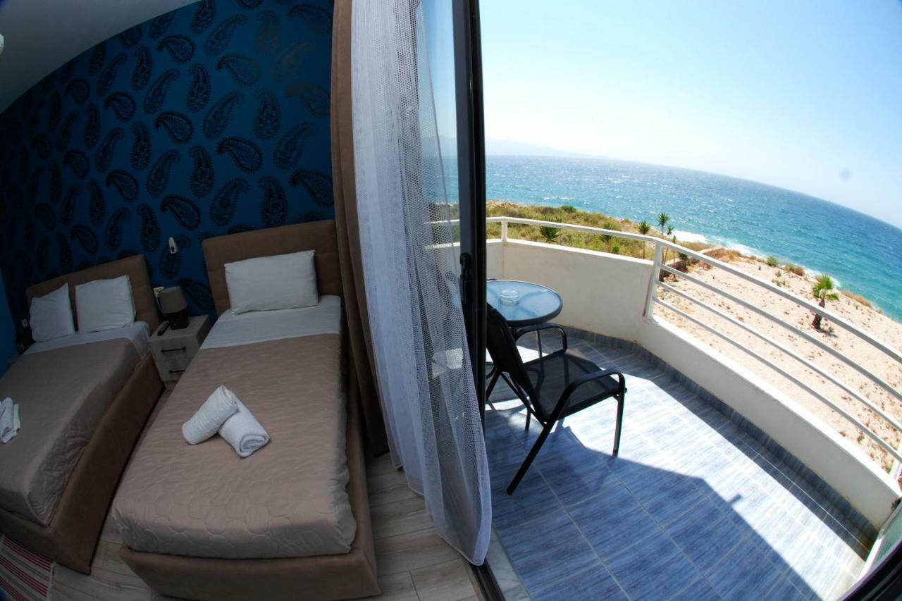 Ocean Hotel Sarandë Eksteriør billede